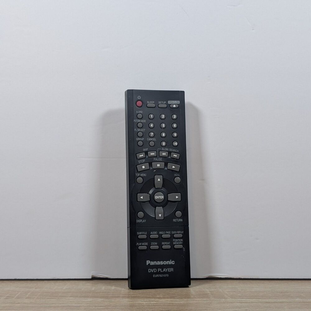 Panasonic DVD Player Remote Control EUR7621070 Untested Original OEM